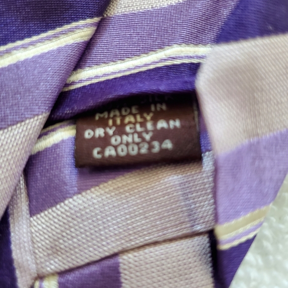 Hudson Room Necktie - Picture 3 of 3